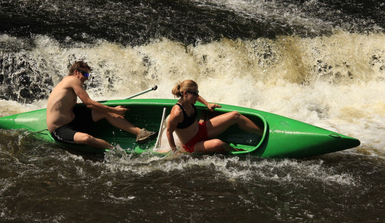 Vodáci mají dneska odpoledne sraz na hradecké Biřičce