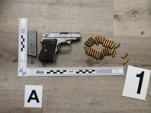 Do drogového gangu se zapojily i dvě ženy. Členové operovali hlavně na severu kraje a skončili ve vazbě