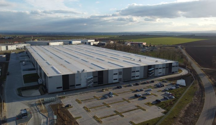 FORVIA HELLA soustřeďuje posériovou výrobu z celé Evropy v Olomouci