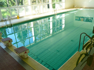 Jediný bazén na Jesenicku projde opravou. Olomoucký kraj poskytne České Vsi 150 milionů korun