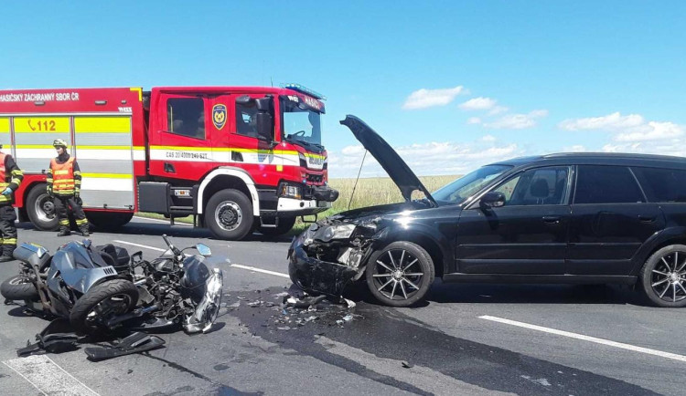 Nehody motorkářů, jen v sobotu jich havarovalo v Libereckém kraji pět