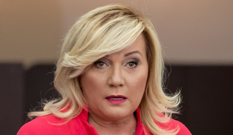 V kauze FAU vypovídala u soudu v Olomouci místopředsedkyně ANO Schillerová. Odmítla porušení zákona