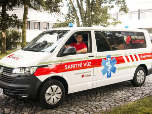 Šumperská nemocnice pořídila nové sanitky za dvacet milionů, obměnila většinu své flotily