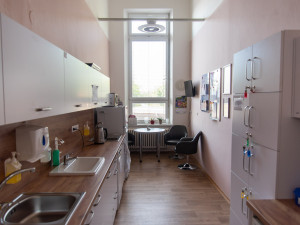 Novorozenecké oddělení v Olomouci prošlo rekonstrukcí. Vznikly rodinné pokoje, aby maminky a děti mohly být spolu