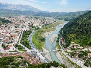 Investice do apartmánů v Albánii: Deset důvodů, proč se vyplatí