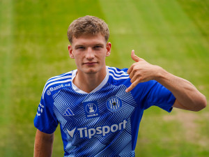 Fotbalová Sigma Olomouc odtajnila dresy na novou sezonu. Odkazují k úspěšné éře klubu