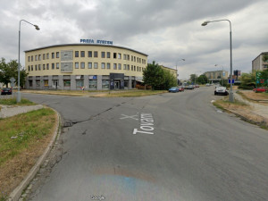 Komplikace u Kauflandu v Olomouci. Příjezdová křižovatka bude dva týdny kvůli opravám zavřená