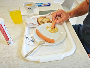 Olomoucká transfuzka po rekonstrukci vítá dárce krve. Opět si pochutnají i na oblíbených párcích