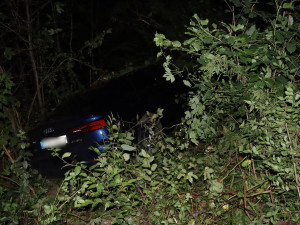 3 - Mladík v Audi A5 boural poblíž Velké Bystřice, zemřel po převozu do olomoucké fakultní nemocnice