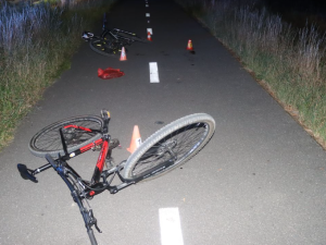 Policie hledá svědky nehody dvou opilých cyklistů na stezce mezi Skrbení a Horkou nad Moravou