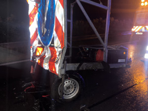 Nešťastný pátek třináctého. Na dálnici u Olomouce na stejném místě krátce po sobě nabouraly kamiony