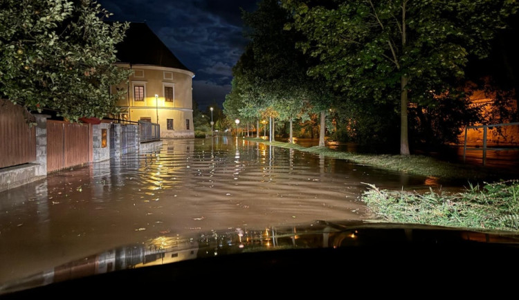 Zatopená ulice u litovelského muzea