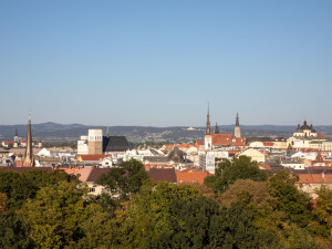 Webové dotazníky pro rodiny a seniory: Olomouc chce zmapovat postoje a požadavky občanů