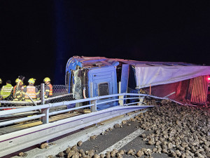 3 - Dopravní nehoda kamionu na D35 u Olomouce