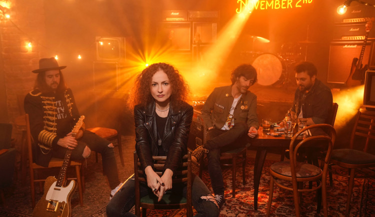 November 2nd zahrají v Hranicích. Koncert zaznamená Česká televize