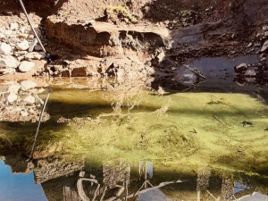 Krátery a zničená infrastruktura. Povodeň na měsíce zavřela Zlatokopecký skanzen na Jesenicku