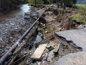Povodňová škoda na řece Desné u Velkých Losin