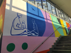 Lokální motivy i portrét skladatele. Podchod ve Foerstrově ulici v Olomouci zdobí nové malby