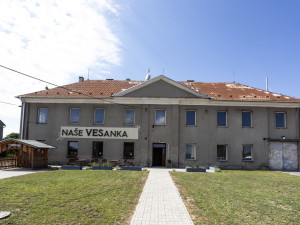 První samoobslužná prodejna v kraji má za sebou rok provozu. Měrotín si ji nemůže vynachválit