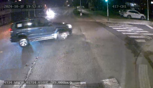 Policie hledá svědky nehody. Řidič ohrozil autobus MHD