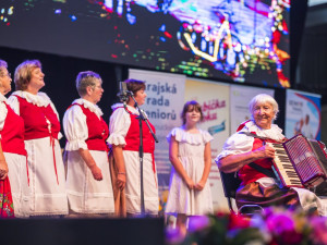Česko zná Babičku roku. Olomouc i letos hostila celostátní finále