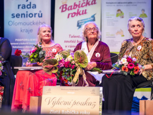 Česko zná Babičku roku. Olomouc i letos hostila celostátní finále