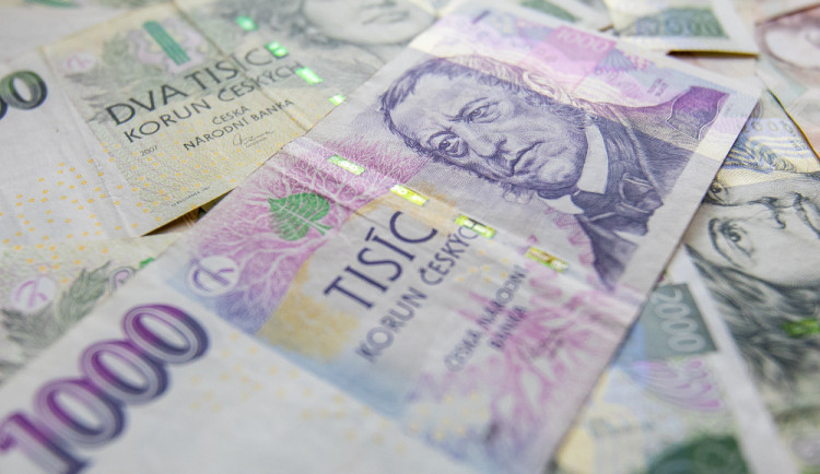 Mladík z Uničovska málem přišel o peníze. Povodníci za ním přijeli osobně