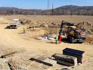 Korupční kauza Autostráda se rozrůstá. Kvůli dopravním zakázkám detektivové obvinili dalších pět lidí