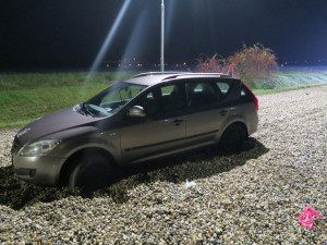 Cizinec nedával u Mohelnice pozor na cestu, s autem rozmetal štěrk v únikovém pruhu pro kamiony