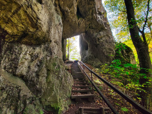 TIP NA VÝLET: Naučná stezka Špraněk. Jde o příjemnou procházku kolem Javoříčských jeskyní