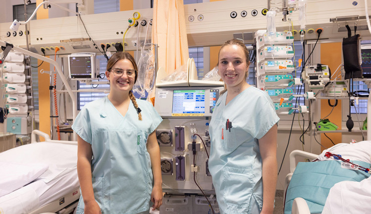 Studentky barcelonské univerzity absolvovaly praktickou stáž v nemocnici Agel Prostějov