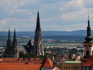 DRBNA HISTORIČKA: Hanácká metropole je ve skutečnosti hora. Nejstarší dějiny Olomouce ukrývají paradox tří kopců uprostřed roviny