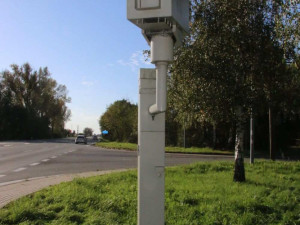 Náhrada za rozstřílený radar. Přerov koupí k rušné silnici nové zařízení za 1,2 milionu