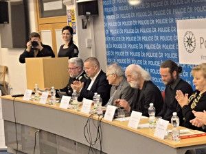 Uničovská šibenice, vražda nemluvněte v Tršicích nebo vraždící bratři z Dubu. To je Hanácký pitaval II, který právě vyšel