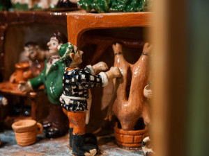 V Olomouci je k vidění unikátní keramický betlém výtvarnice Miloslavy Vašíčkové. Každý kus je originál, říká