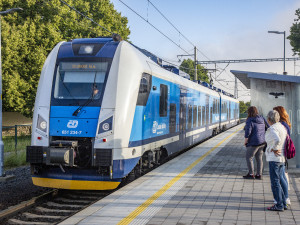 Od neděle začínají platit nové jízdní řády na železnici. Olomoucký kraj za vlaky zaplatí 1,32 miliardy