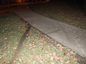 Policie hledá svědky noční nehody v Litovli. Neznámý řidič od poškozeného vozu Audi utekl