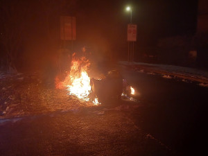 Hasiči na Silvestra v kraji likvidovali zatím jen několik malých požárů kontejnerů a zábavní pyrotechniky