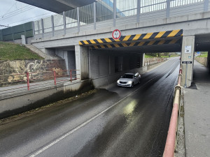Vodu z podjezdu v Předmostí odvede kilometr dlouhé podzemní potrubí. Stavět se začne po dokončení D1