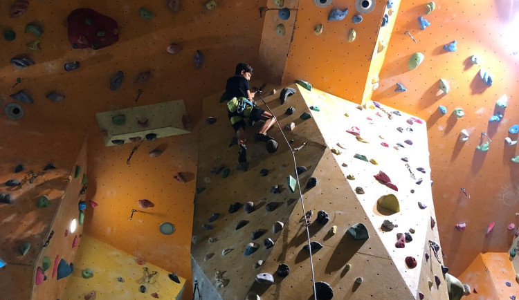 Děti můžete na jarní prázdniny poslat do Draku i na hory na lyže