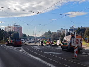 Rychlejší jízda a nižší hlučnost. Modernizace tramvajové trati v Olomouci míří do finální fáze