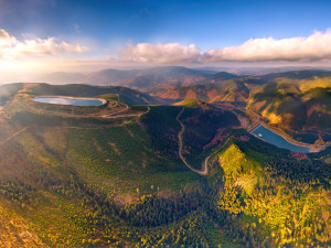 Modernizace přečerpávací vodní elektrárny Dlouhé stráně přijde na 800 milionů. Oprav se dočká turbosoustrojí