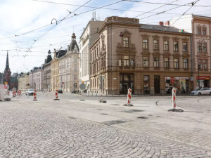 Zelená vlna v centru Olomouce. Několikaměsíční úpravou projde dvojice vytížených křižovatek