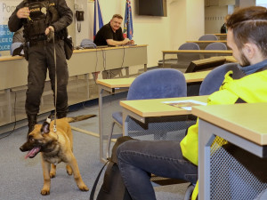 Zvažuješ práci u policie a máš obavy z fyzických testů?