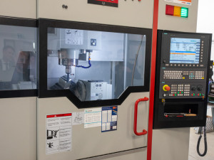 FOTOGALERIE: Strojírenská škola v Lutíně slaví kulaté výročí. Poptávka po absolventech je obrovská