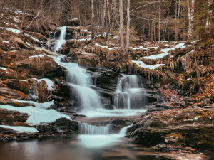 TIP NA VÝLET: Poniklý a Borový vodopád patří ke skrytým krásám Jeseníků. Mají tři a osm metrů