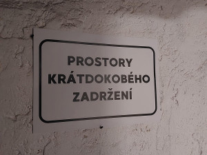 Historie i napětí v krytu. Institut Paměti národa nabízí v Olomouci novou šifrovací hru