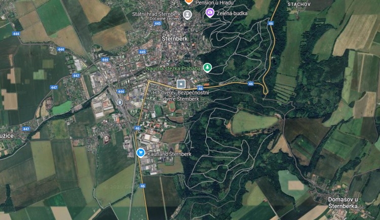 Úleva pro Šternberk je blíž. Hejtmanství zahájilo stavební řízení na silniční obchvat Šternberka