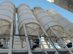 FOTOGALERIE: Skomírající betonárka v Grygově zezelenala, nastartovaly ji investice a dopravní zakázky