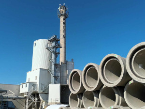 FOTOGALERIE: Skomírající betonárka v Grygově zezelenala, nastartovaly ji investice a dopravní zakázky